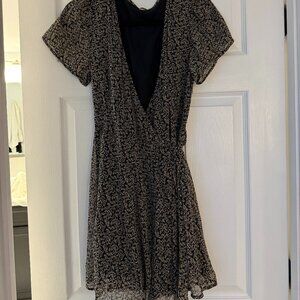 Abercrombie short sleeve wrap dress